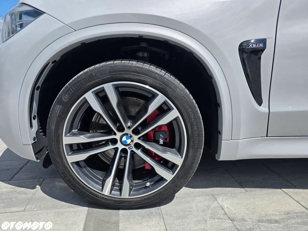 BMW X5 ver-m50d - 38