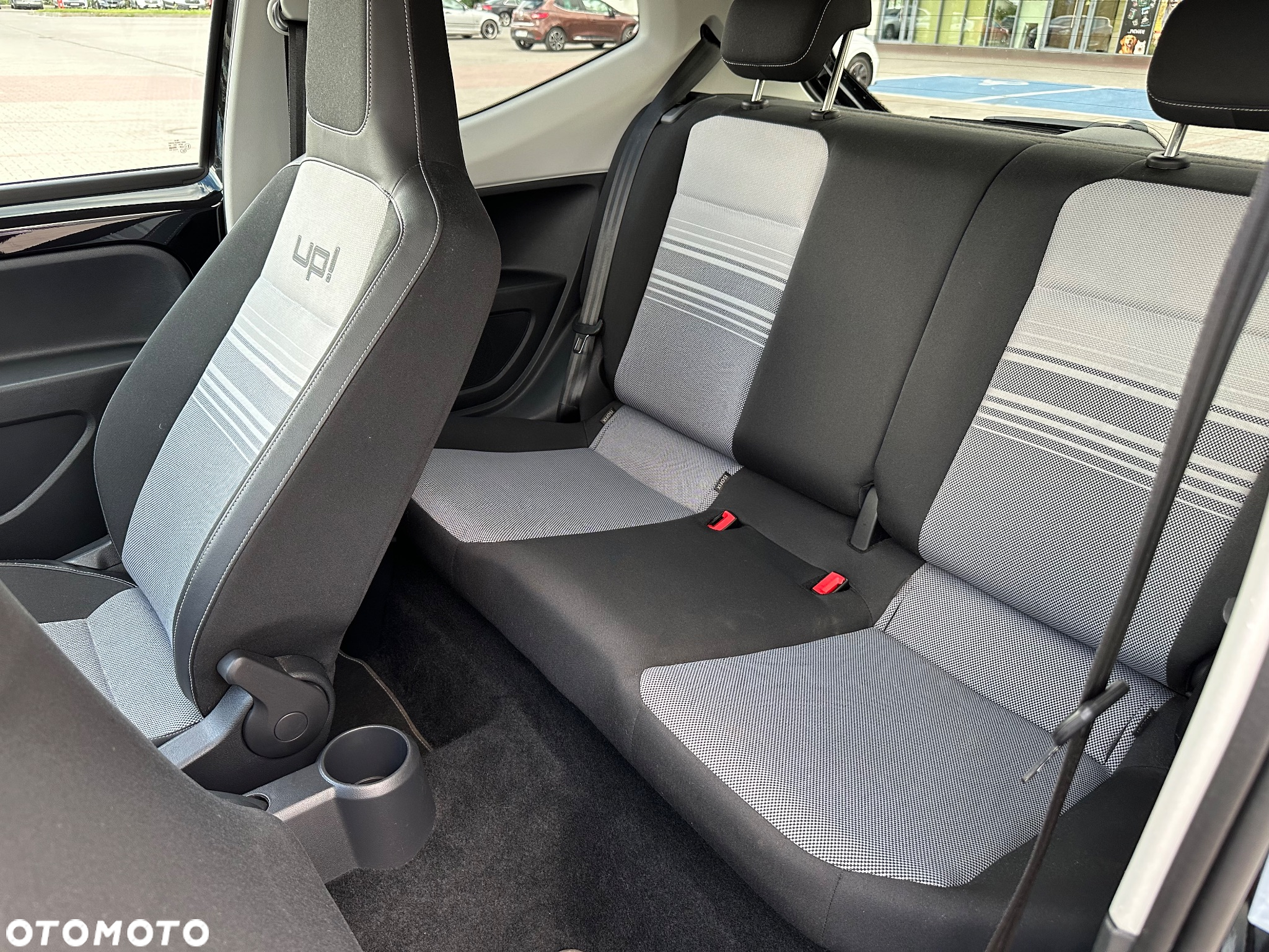 Volkswagen up! 1.0 black - 9