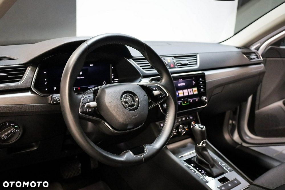 Skoda Superb 2.0 TSI Style DSG - 17