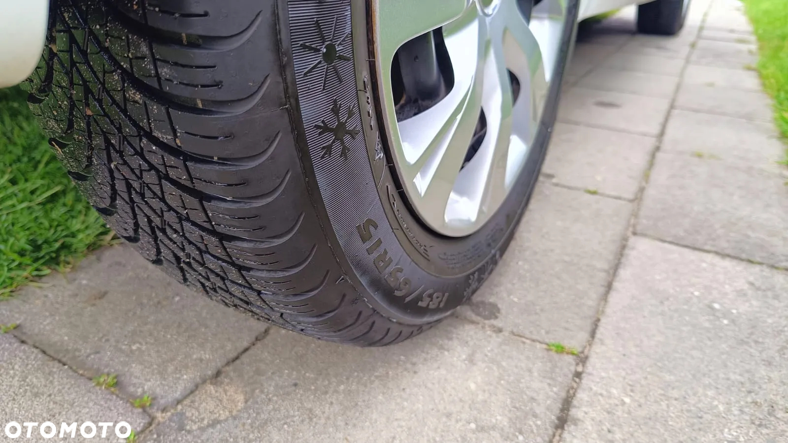 Peugeot 208 1.2 PureTech Access - 12
