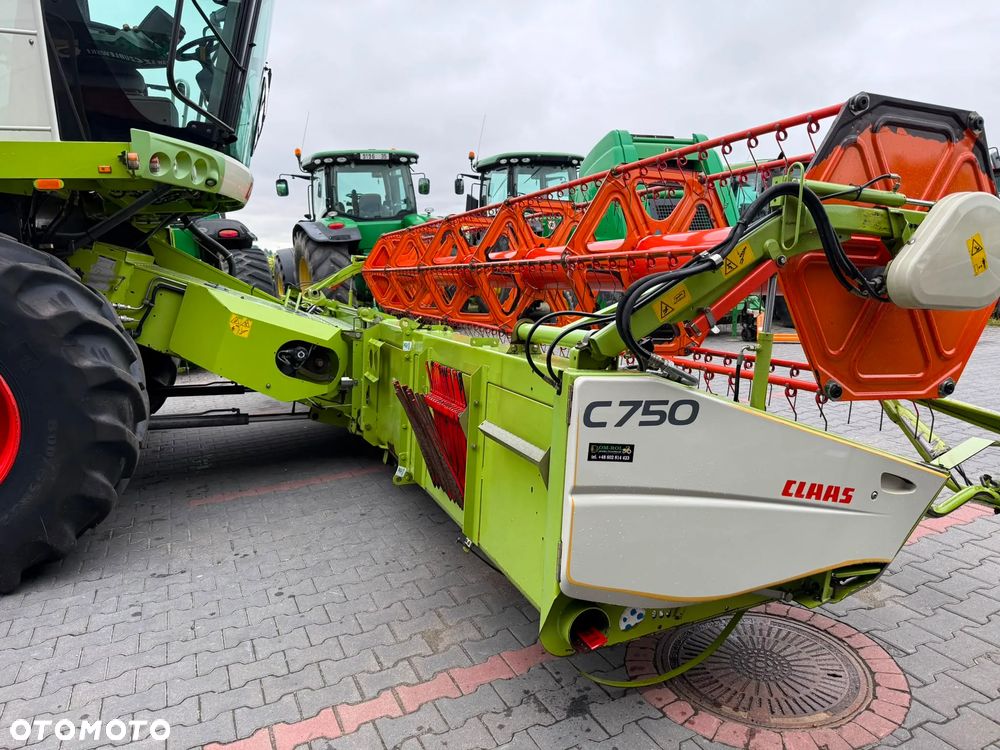 Claas LEXION 670 660  650 JOHN DEERE SERI T 670 - 7