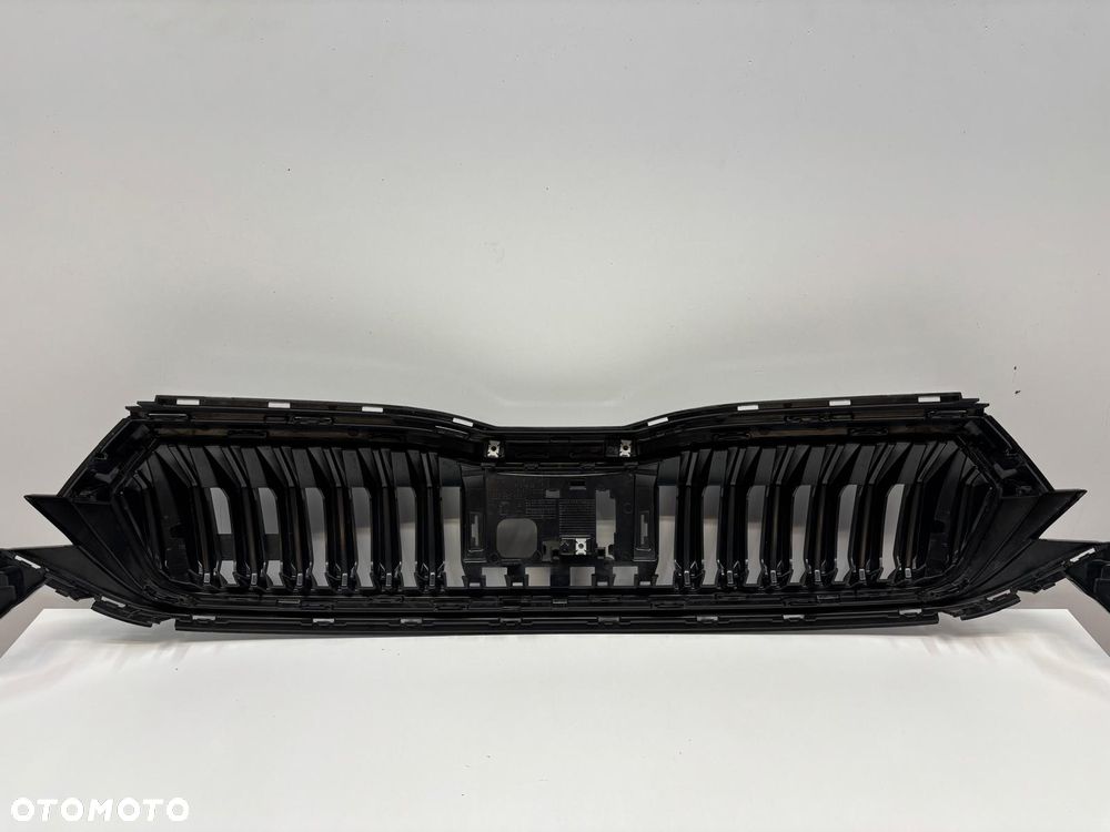 Skoda Octavia IV 4 VRS V RS Grill Atrapa Zderzaka 5E3853663C - 7