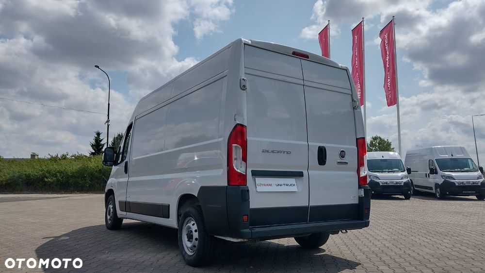 Fiat Ducato furgon L2H2 – 3,3t salon PL – ASO – czujniki – drzwi 180 - 4