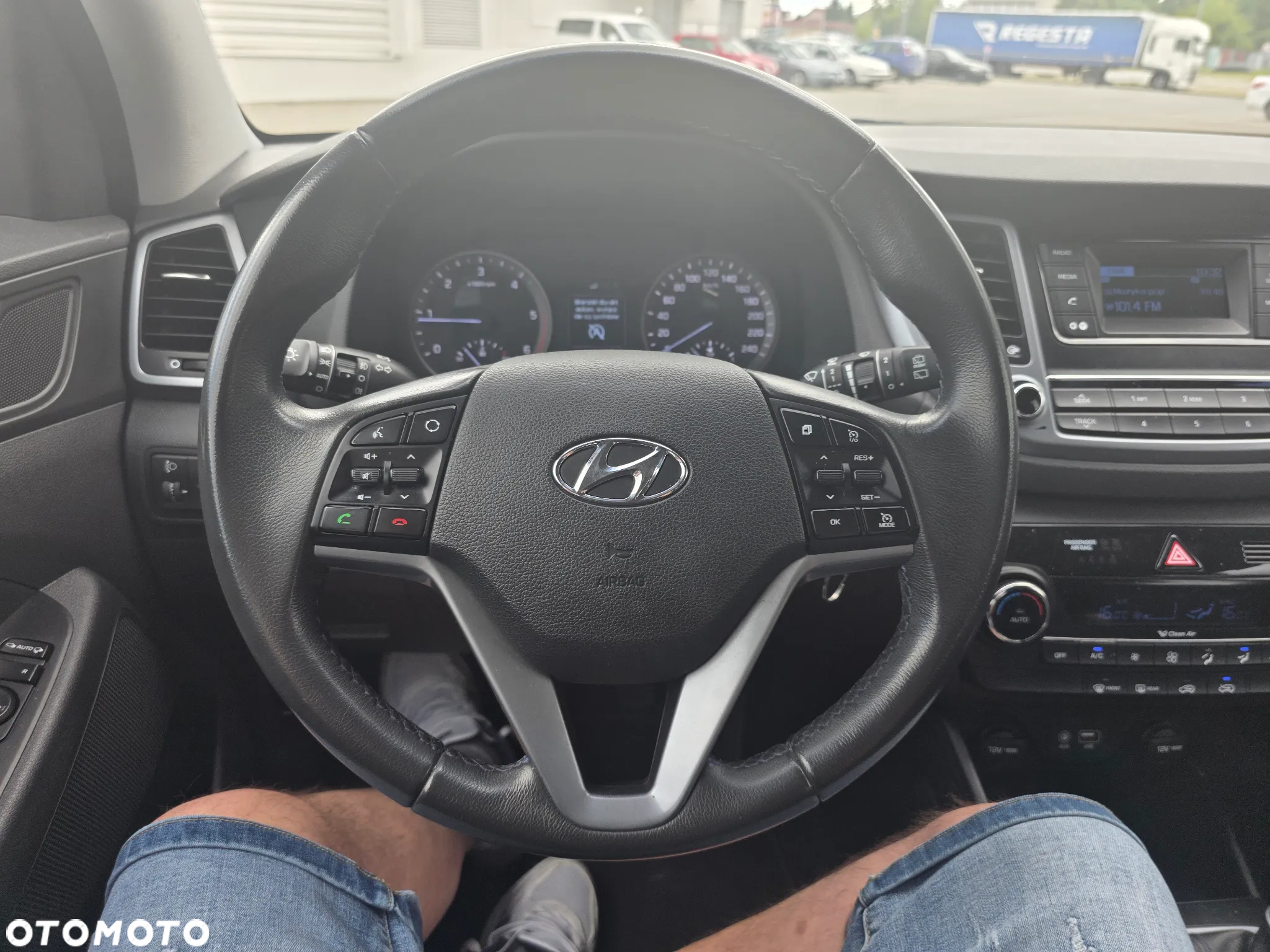 Hyundai Tucson blue 1.7 CRDi 2WD Classic - 12