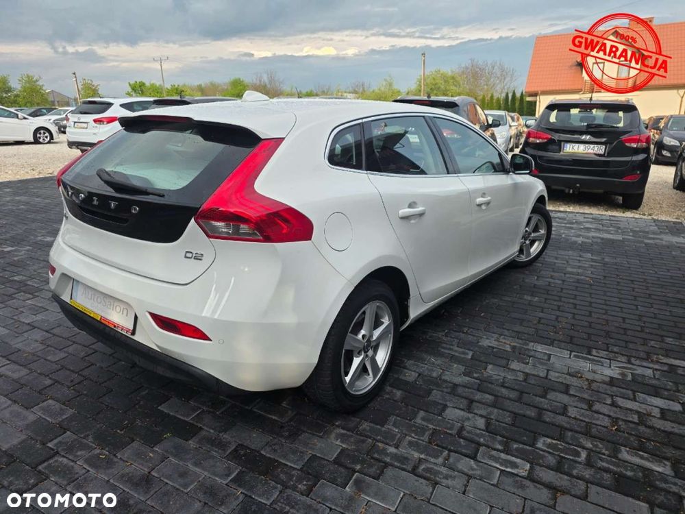 Volvo V40 D2 Drive-E Ocean Race - 10