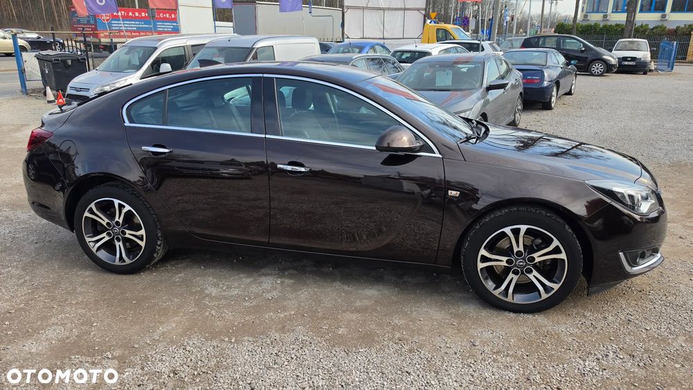 Opel Insignia 2.0 CDTI Cosmo 4x4 - 26