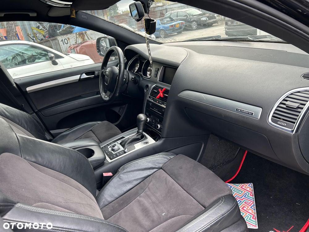 Audi Q7 - 6