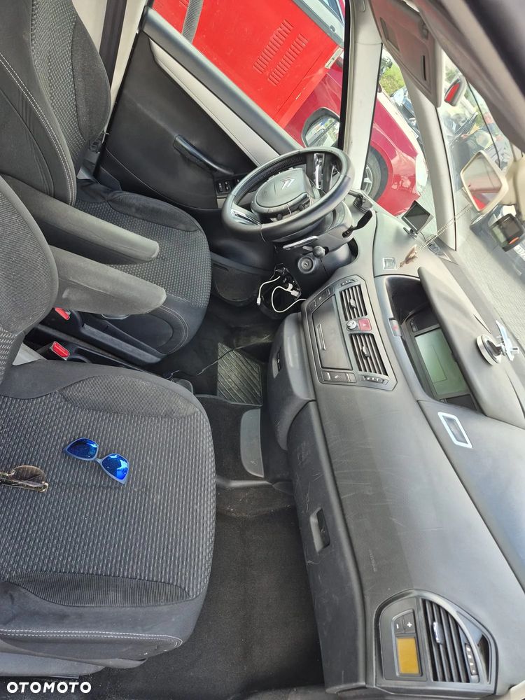 Citroën C4 Grand Picasso - 9