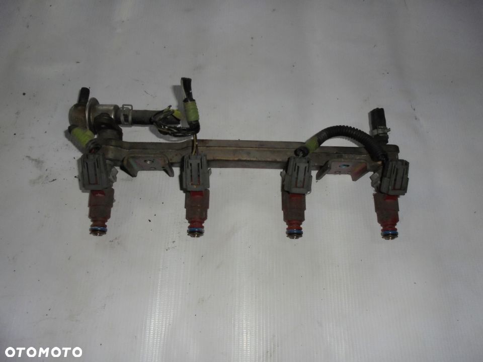 LISTWA WTRYSKOWA WTRYSKI NISSAN ALMERA PRIMERA 1.5 1.6 1.8 - 1