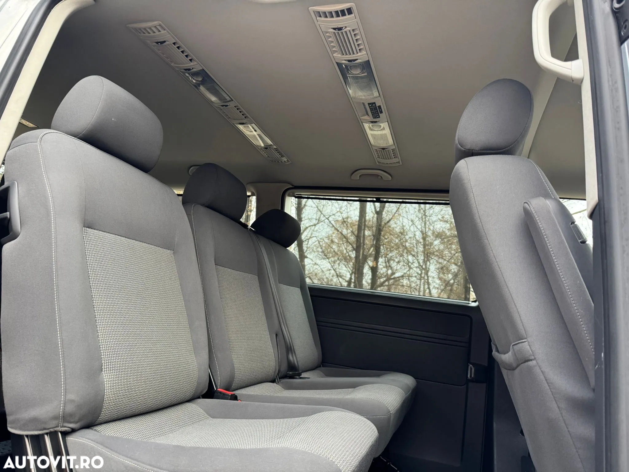 Volkswagen Caravelle T6 2.0 TDI KR Comfortline 4M - 16