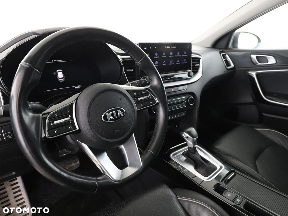 Kia XCeed 1.6 T-GDI OPF DCT7 PLATINUM EDITION - 14