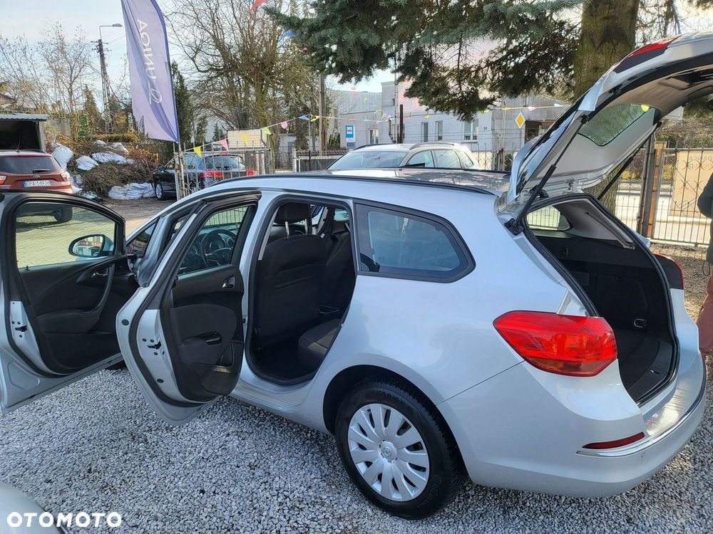 Opel Astra - 24