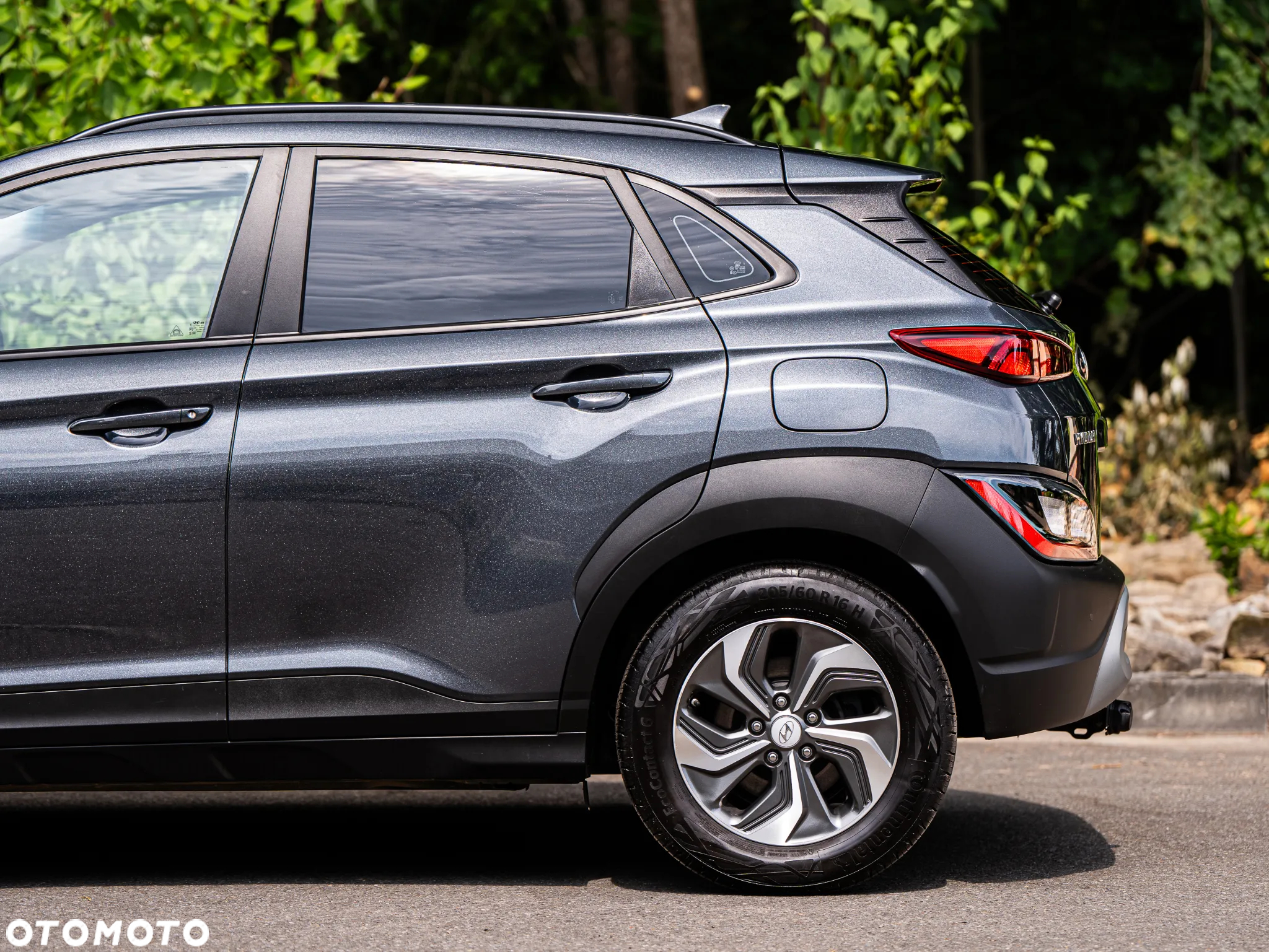 Hyundai Kona 1.6 GDI Hybrid Premium DCT - 8