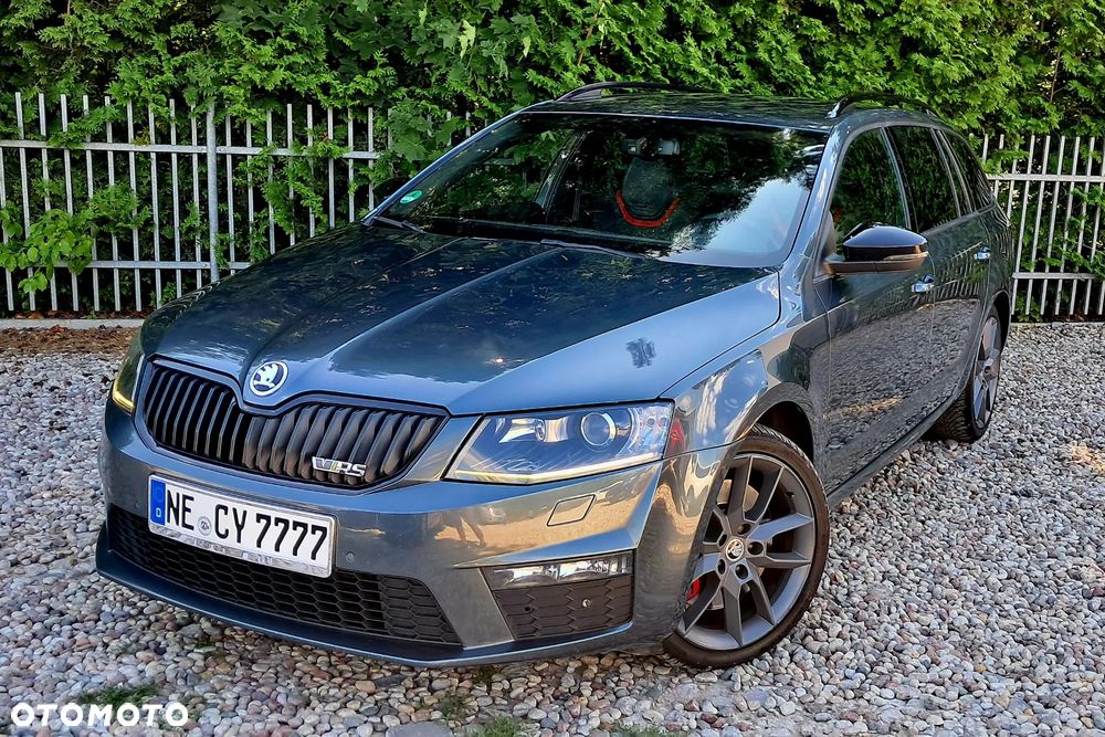 Skoda Octavia 2.0 TDI RS DSG - 4