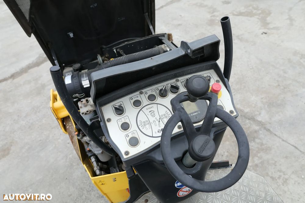 Bomag BW120 AD-5 - 8