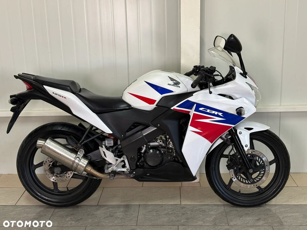 Honda CBR - 3