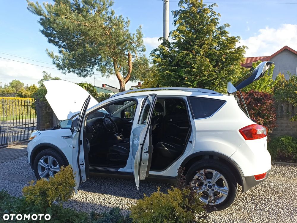 Ford Kuga 2.0 TDCi 4x4 Titanium - 15