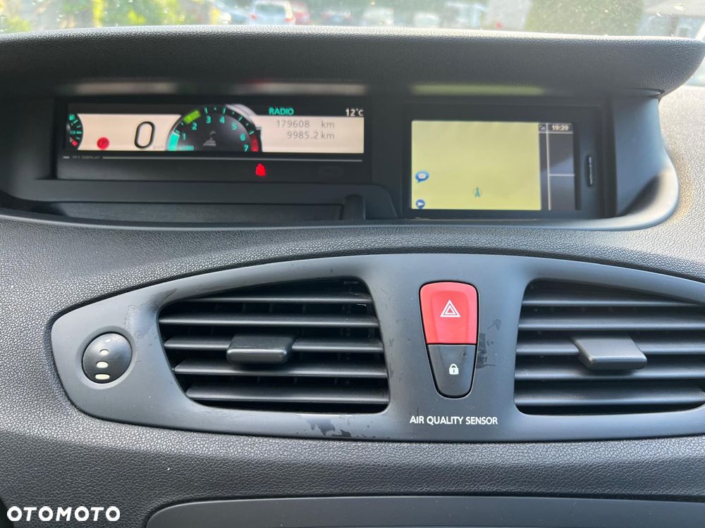 Renault Scenic TCe 130 Dynamique - 8