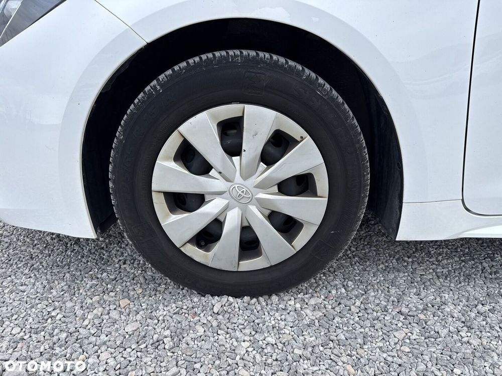 Toyota Corolla - 18