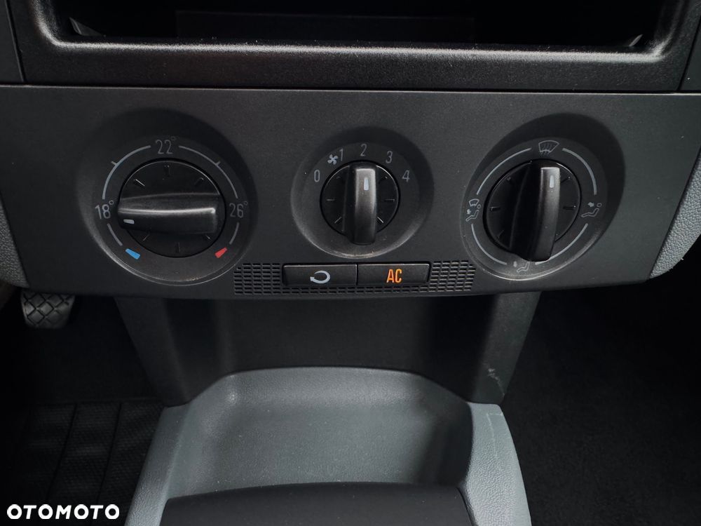 Skoda Fabia 1.4 16V Classic - 21