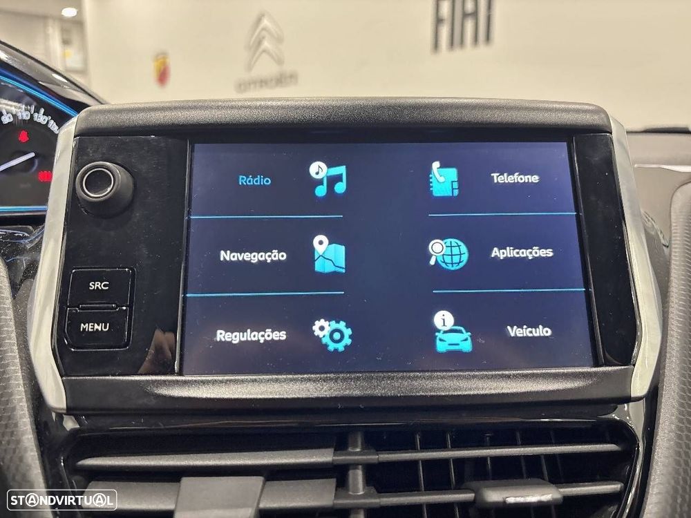 Peugeot 2008 1.2 PureTech Allure - 14