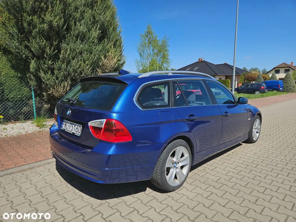 BMW Seria 3 320d - 9