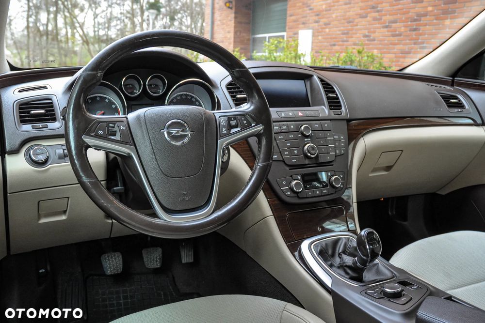 Opel Insignia - 9