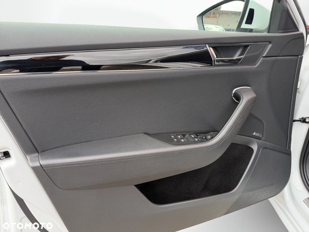 Skoda Superb - 16
