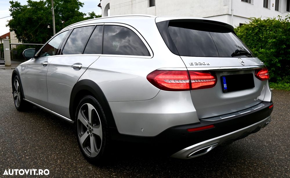 Mercedes-Benz E 220 d 4Matic All-Terrain 9G-TRONIC Avantgarde - 16