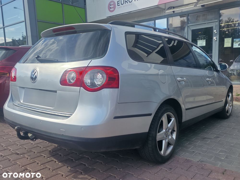 Volkswagen Passat 2.0 TDI Sportline DSG - 5