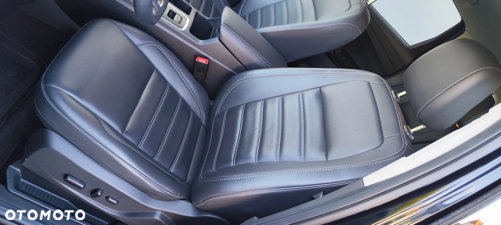 Ford Escape - 11