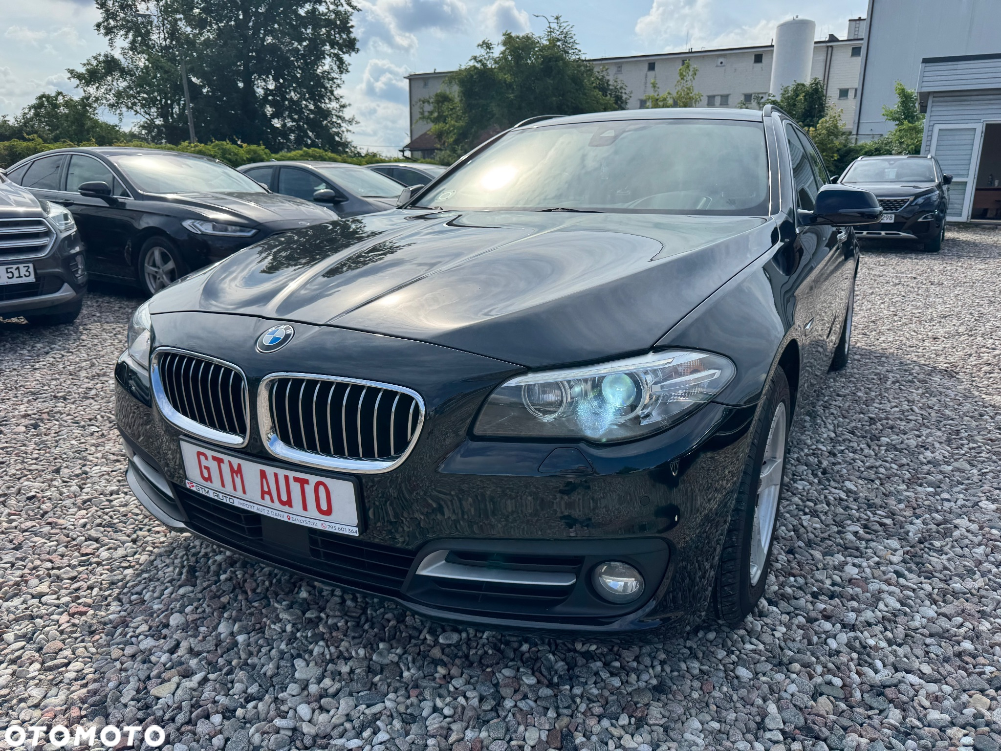 BMW Seria 5 520d xDrive - 2