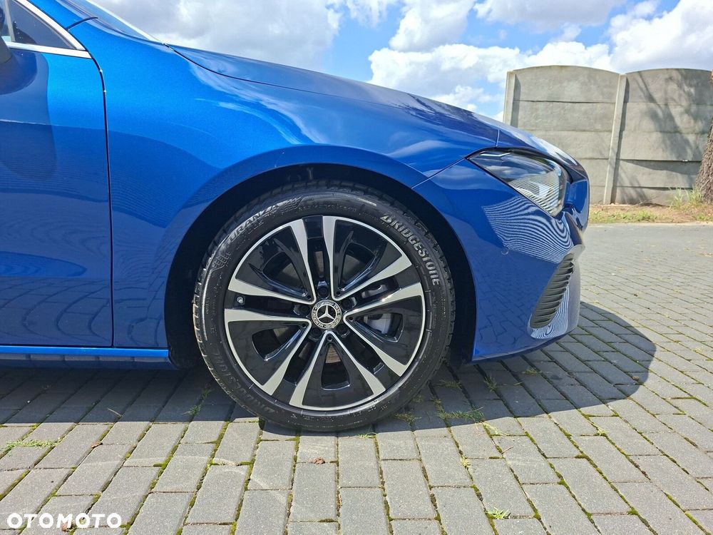 Mercedes-Benz CLA - 21
