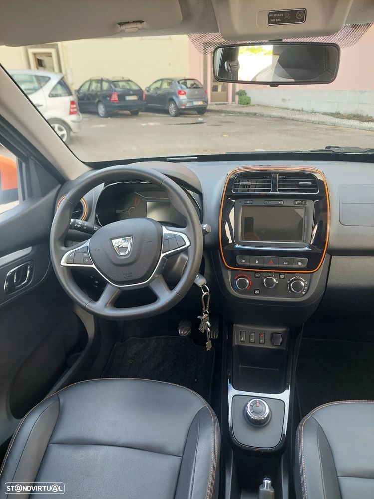 Dacia Spring Comfort Plus - 17
