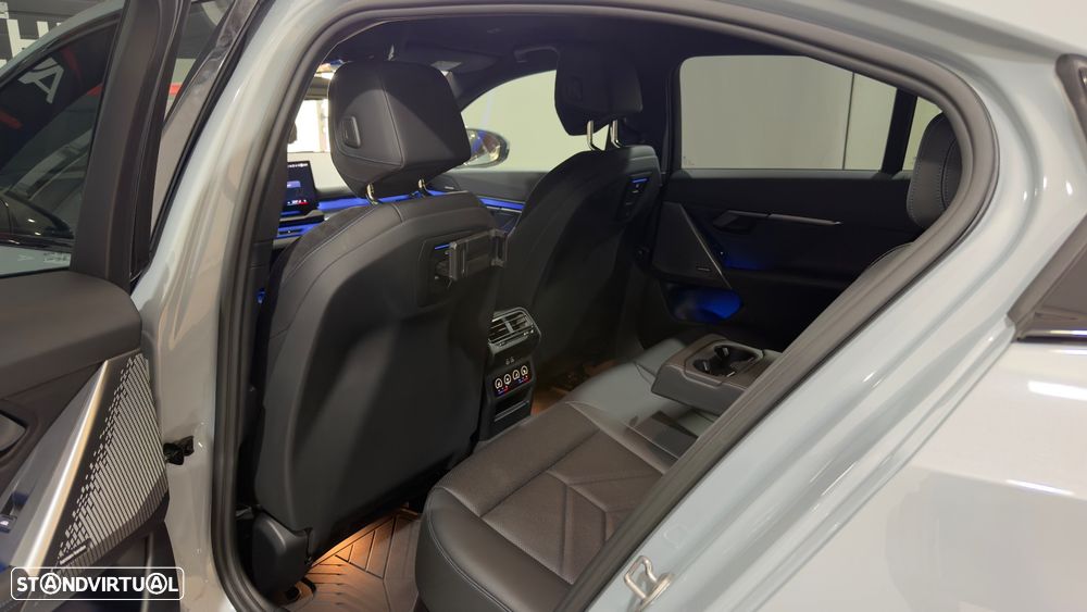 BMW i5 eDrive40 Pack Desportivo M - 17