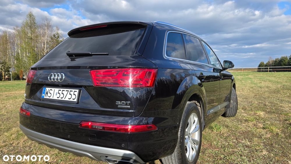 Audi Q7 3.0 TFSI Quattro Tiptronic - 12