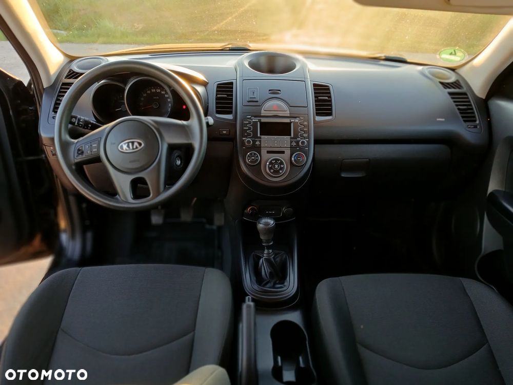 Kia Soul 1.6 CVVT Black Collection - 27