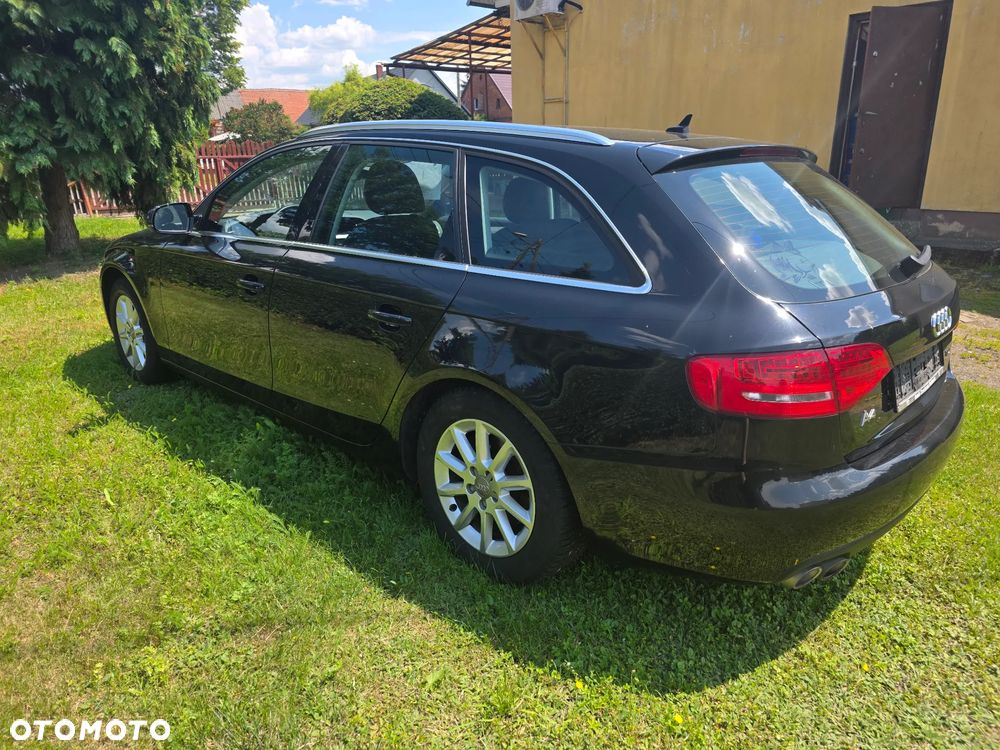 Audi A4 Avant 2.0 TDI - 4