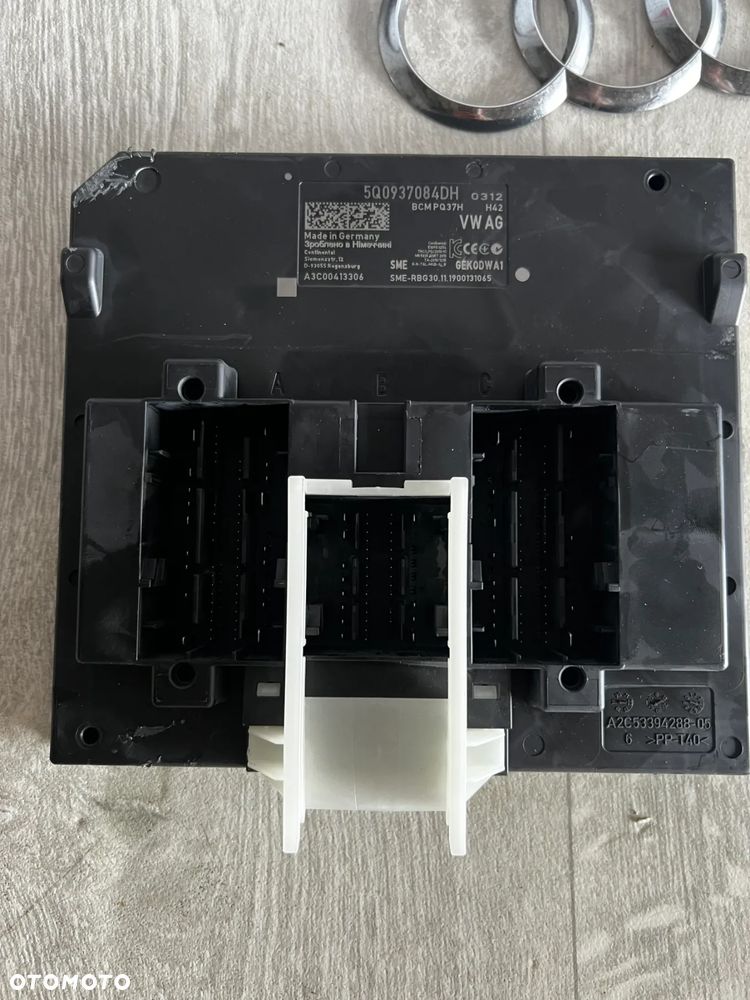 AUDI Q3 83A SKODA OCTAVIA III LIFT MODUŁ STEROWNIK KOMFORTU 5Q0937084DH - 2