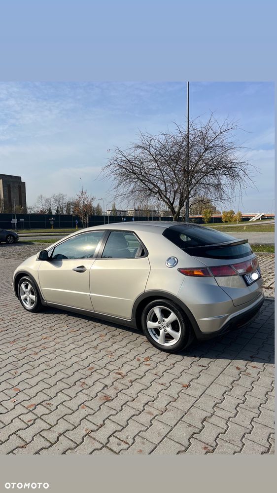 Honda Civic 1.4 Base - 3