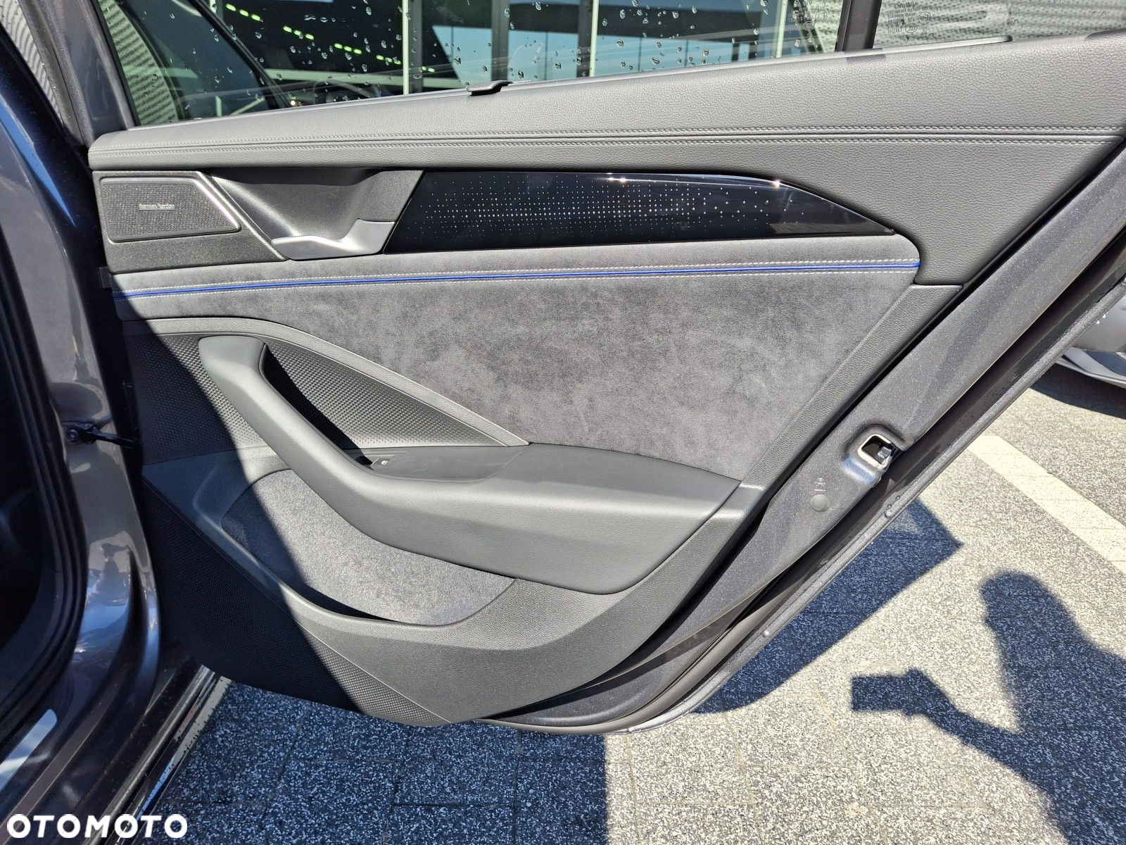 Volkswagen Passat - 16
