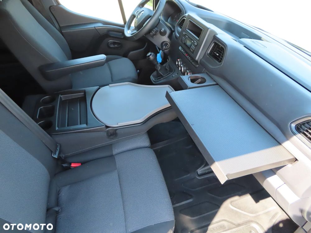 Renault Master 2.3 dCi 163 KM 7-Mio Osobowy + 895 Kg Ładowność Doka Dubel Brygadowy Ekstra Długi 4383 mm Furgon Blaszak HAK 2500 Kg Rozstaw Osi 4332 mm WZMACNIANY Napęd Na Tylną Oś Stan Auta Jak Nowy OKAZJA POLECAM - 28
