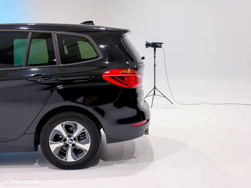 BMW 218 Gran Tourer d 7L Line Sport - 4