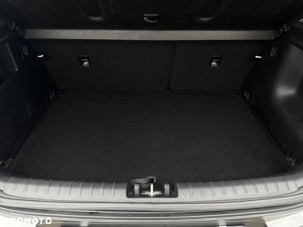 Kia Stonic 1.4 L - 17