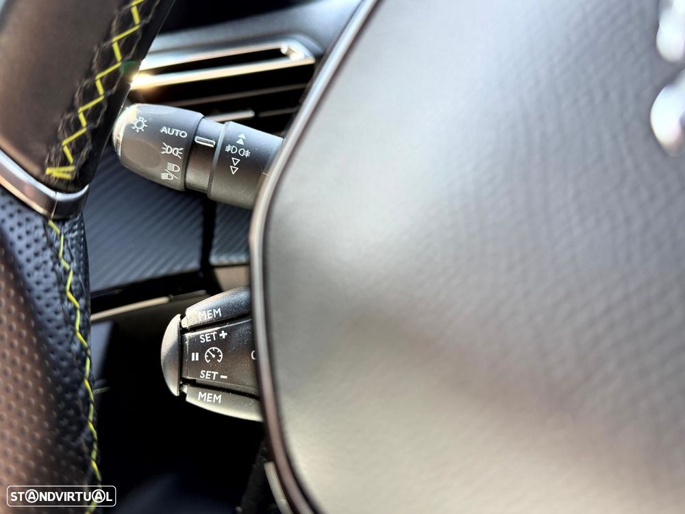 Peugeot 2008 1.5 BlueHDi GT - 24