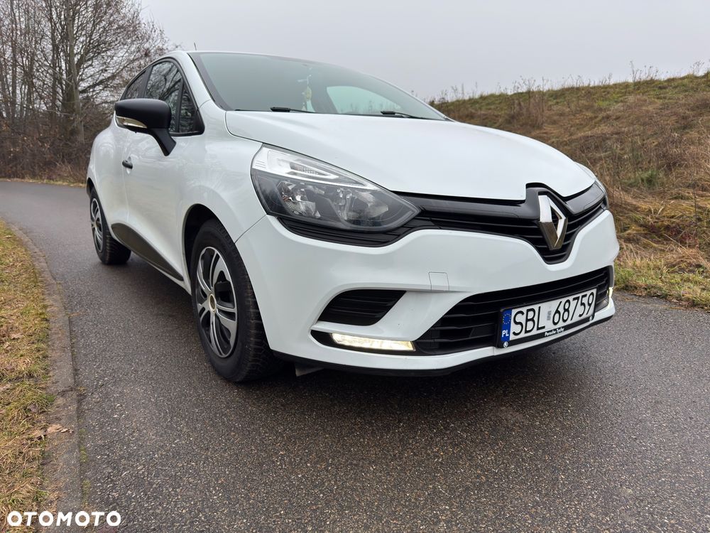Renault Clio - 14