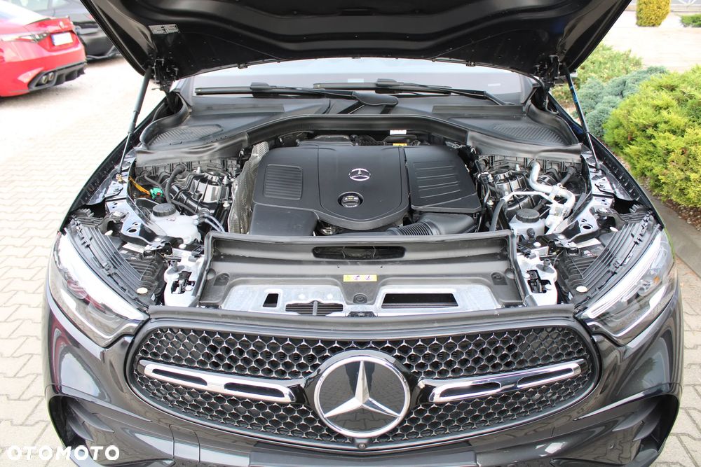 Mercedes-Benz GLC 300 e PHEV 4-Matic AMG Line - 31