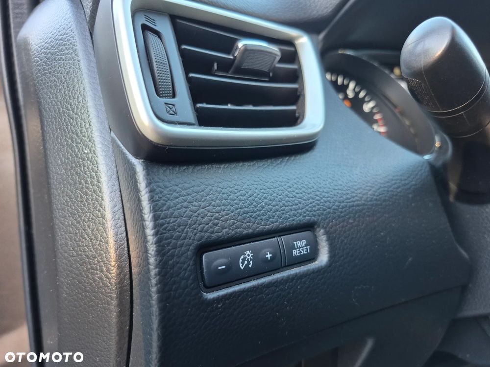 Nissan Qashqai 1.2 DIG-T Xtronic ACENTA - 15