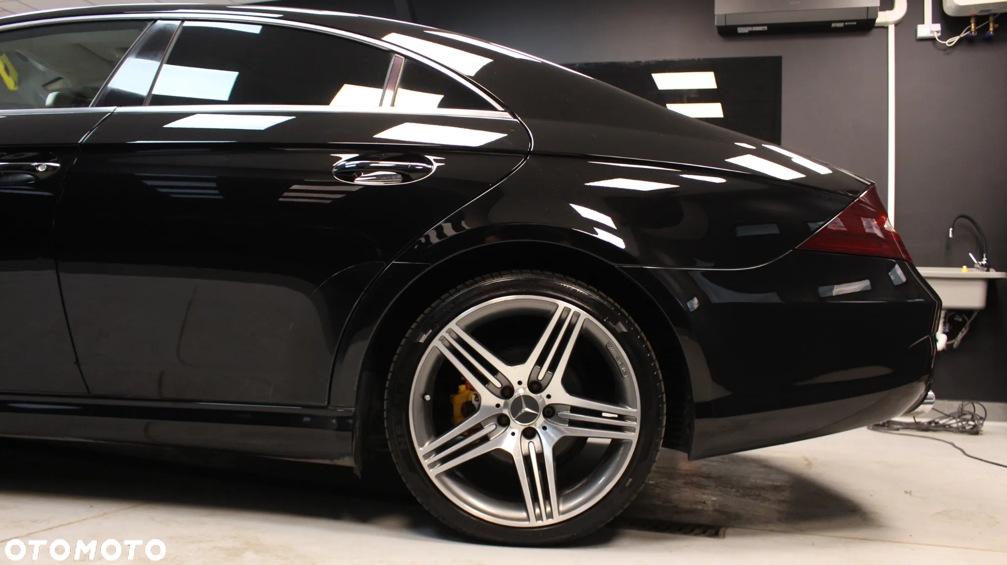 Mercedes-Benz CLS 350 7G-TRONIC - 8