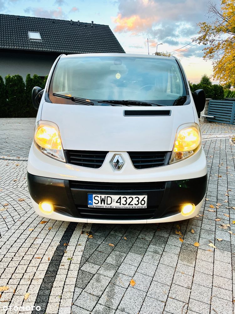 Renault Trafic Passenger FAP L2H1 Expression - 4
